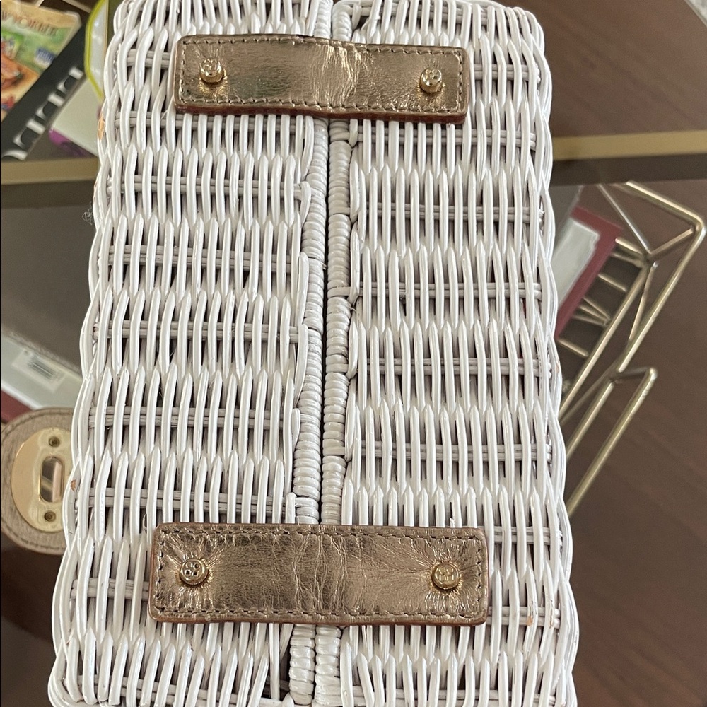 Kate Spade White Wicker Handbag with Gold Accents - Picture 6 of 8